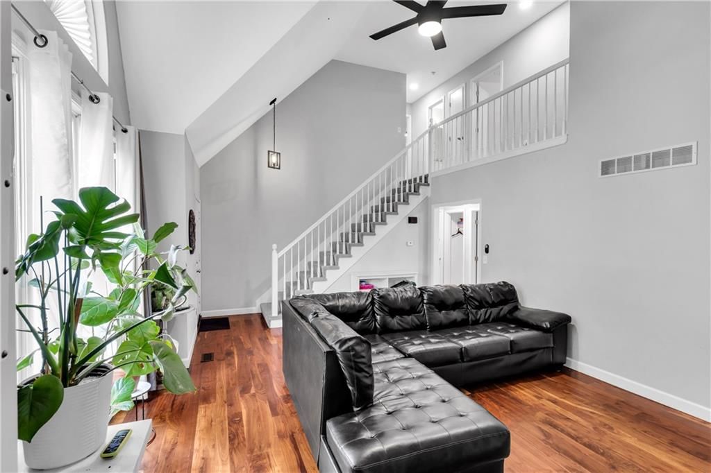 12435 S Parker Terrace — photo 19