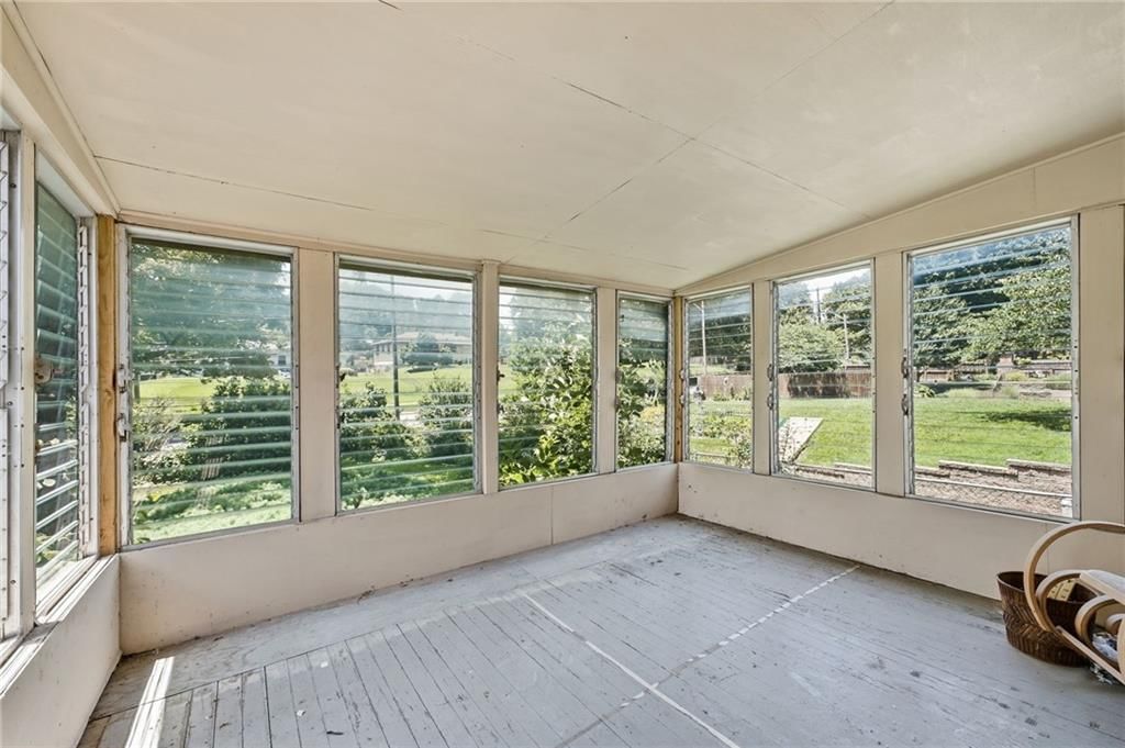 4962 NE Chouteau Drive — photo 28