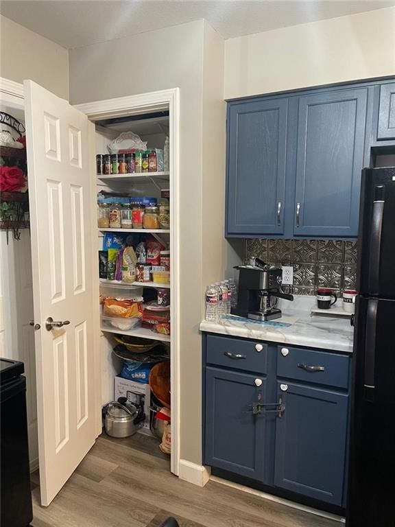 3101 Douglas Street — photo 14