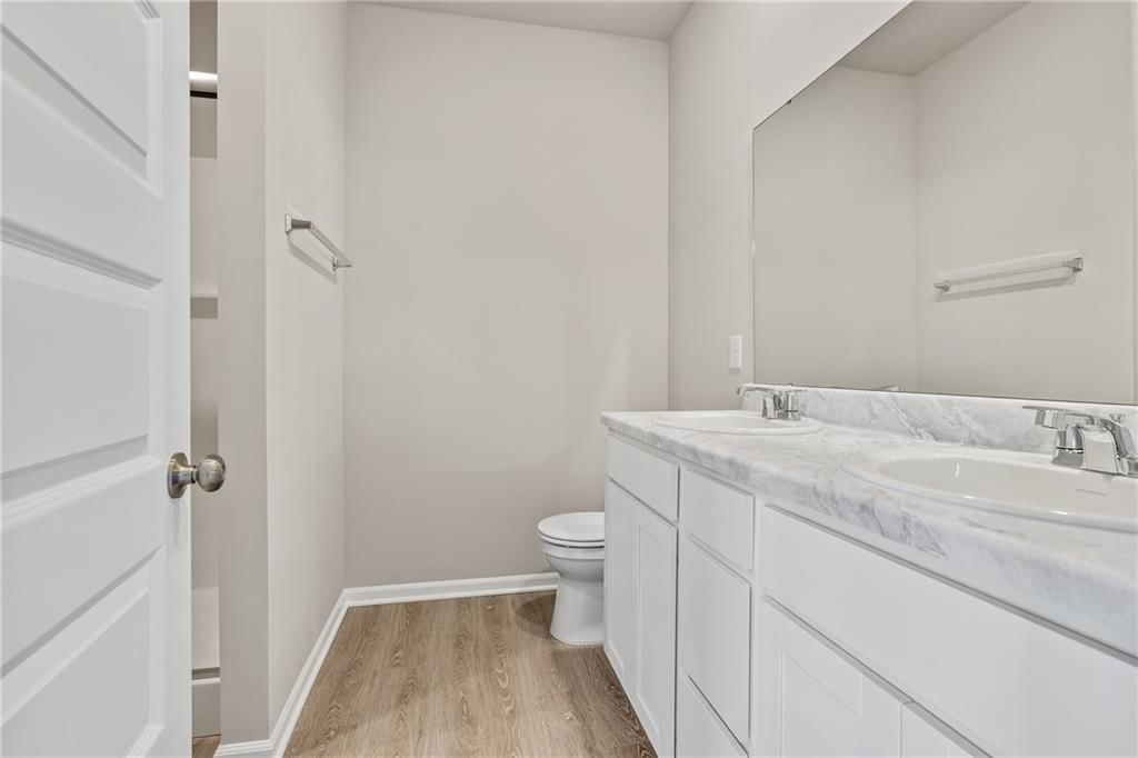 19523 Lincoln Street — photo 12