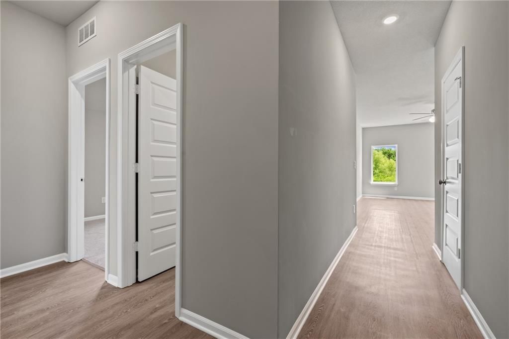 19523 Lincoln Street — photo 23