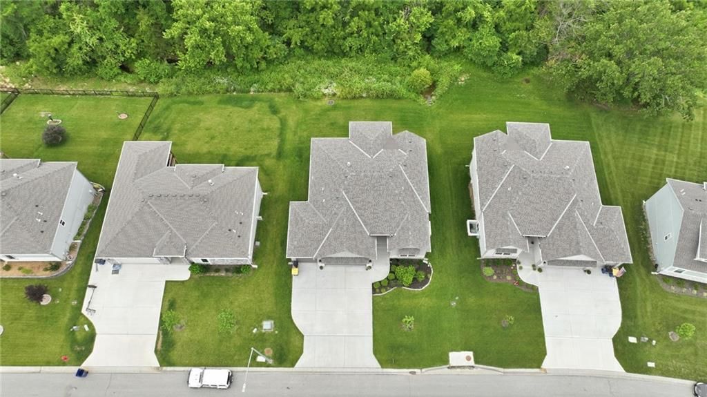 8548 Valley Spring Drive — photo 47