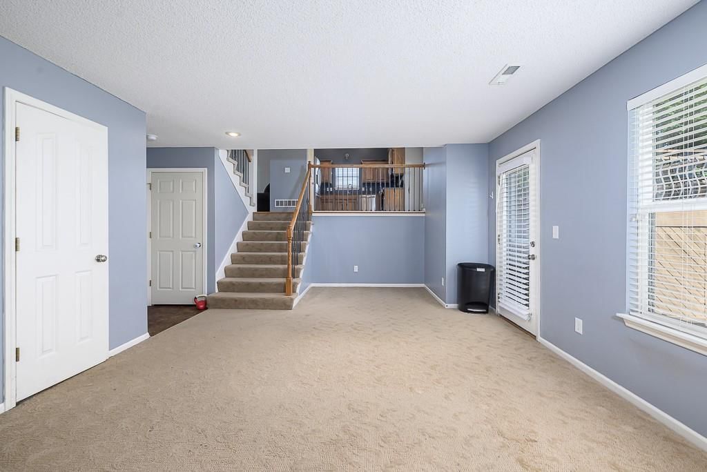 13008 NEW JERSEY Avenue — photo 14