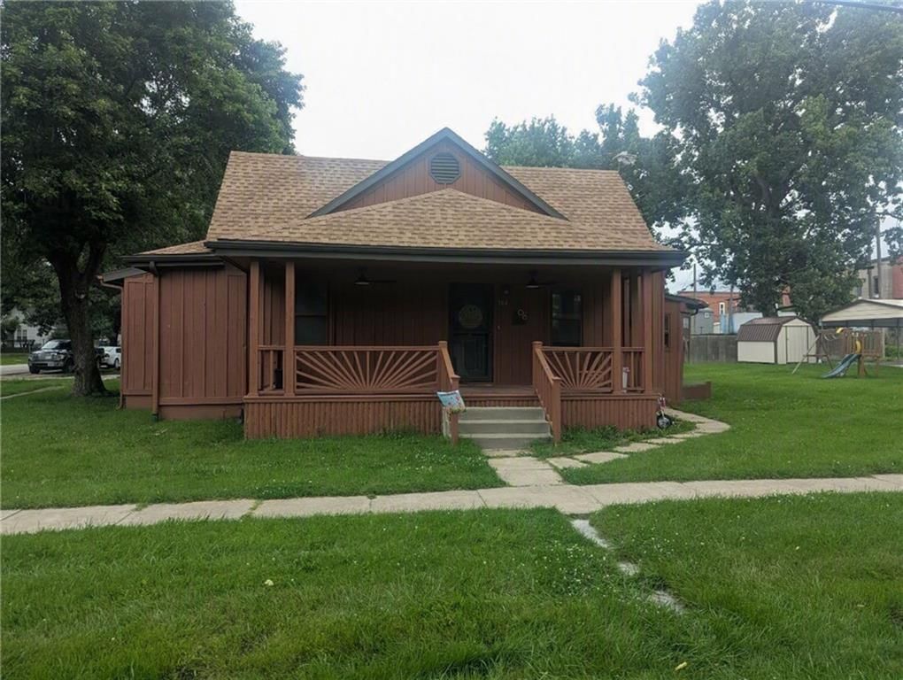 104 S 4th Street — photo 1