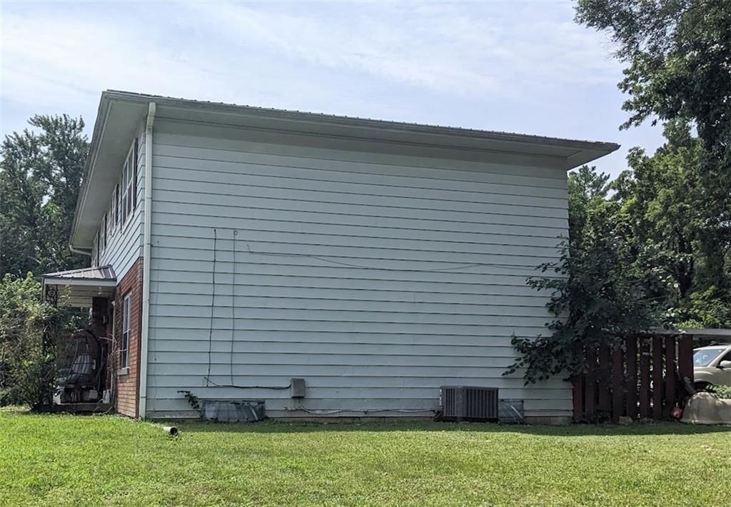 2606 4th Ave Court — photo 3