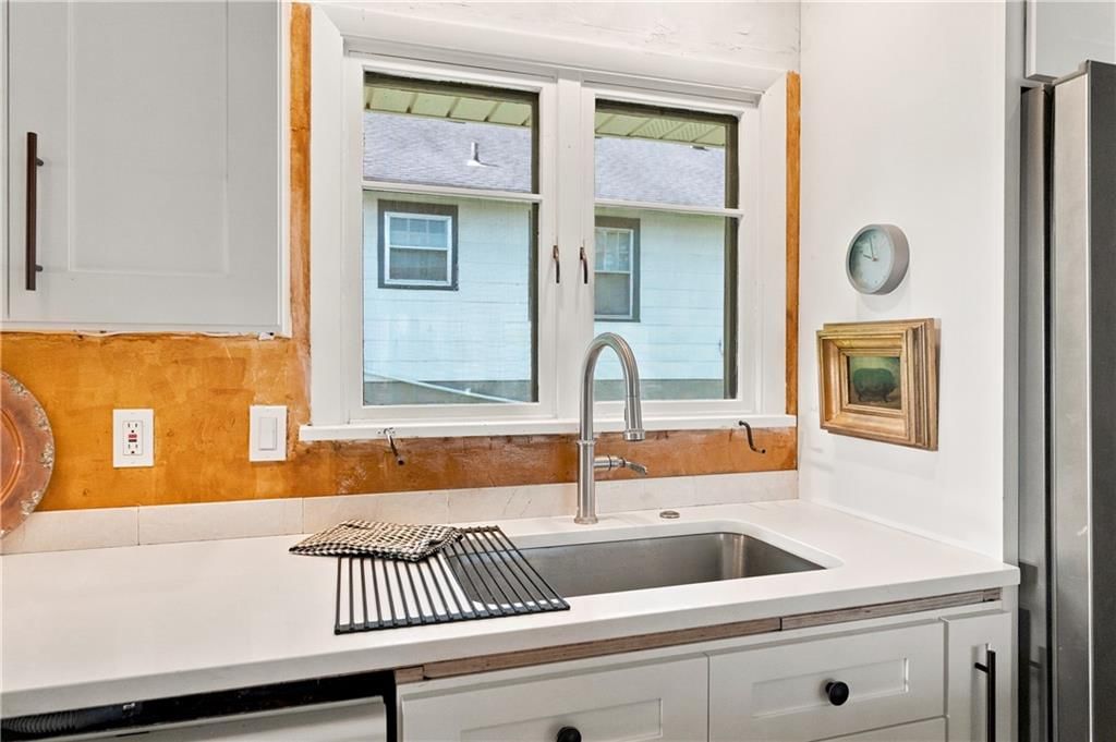 3815 W 73rd Terrace — photo 14