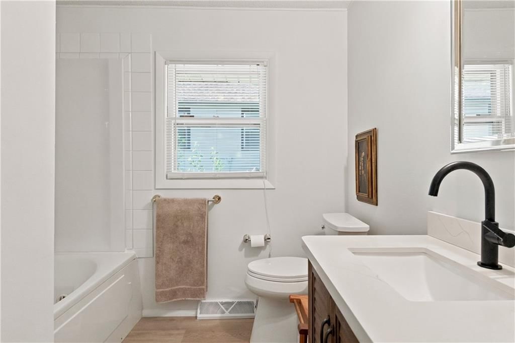 3815 W 73rd Terrace — photo 25