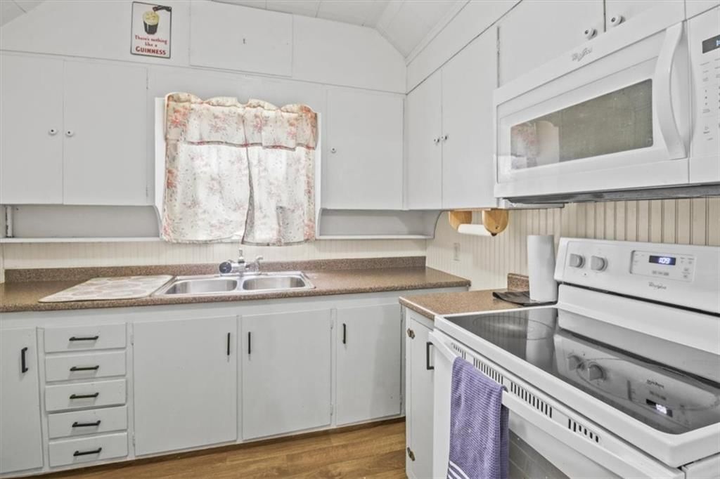 721 Olive Street — photo 10