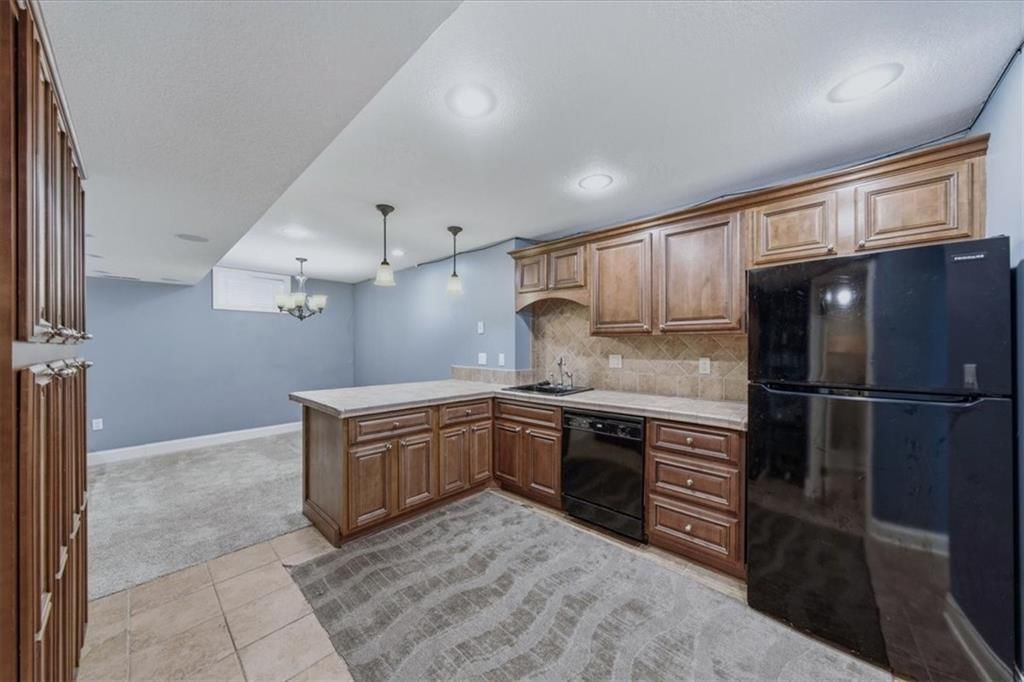 270 SE Sumpter Court — photo 22