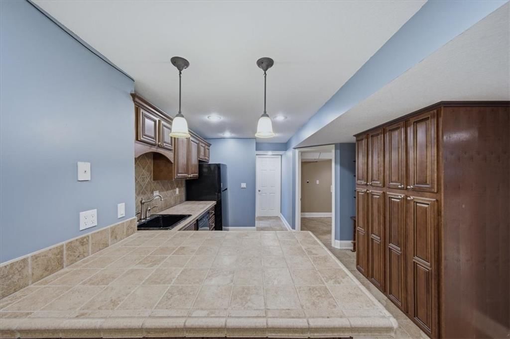 270 SE Sumpter Court — photo 23