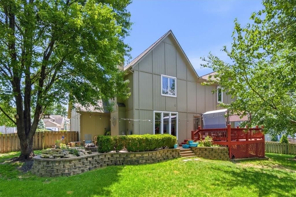270 SE Sumpter Court — photo 25