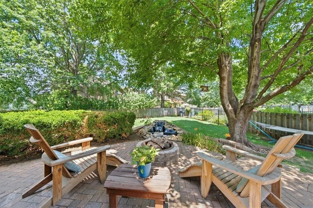 270 SE Sumpter Court — photo 26