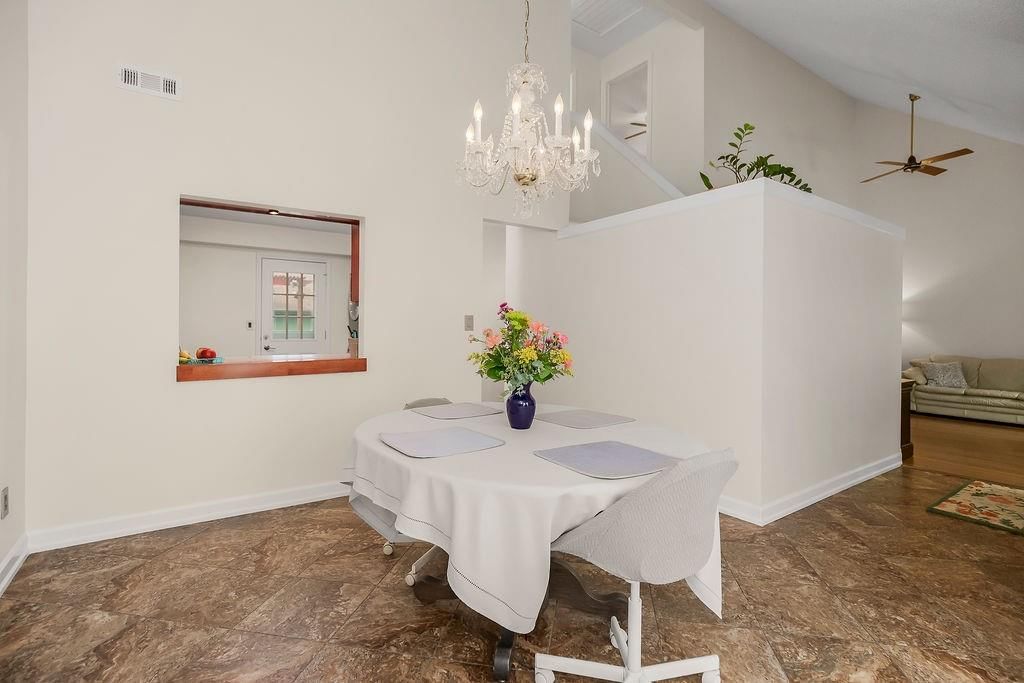 221 Deerfield Lane — photo 13