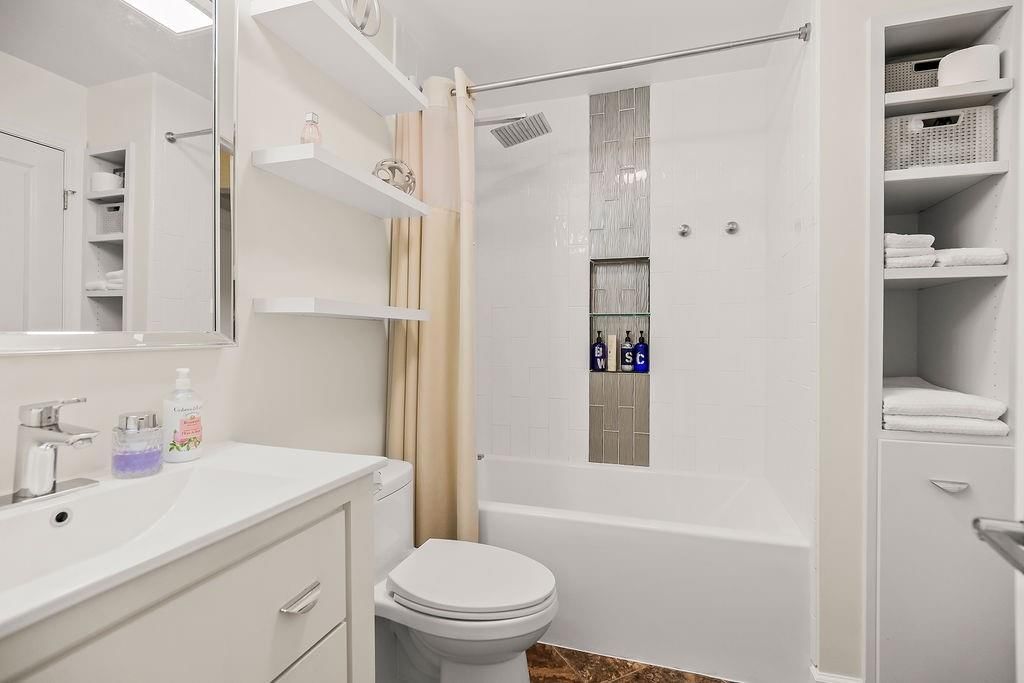 221 Deerfield Lane — photo 18