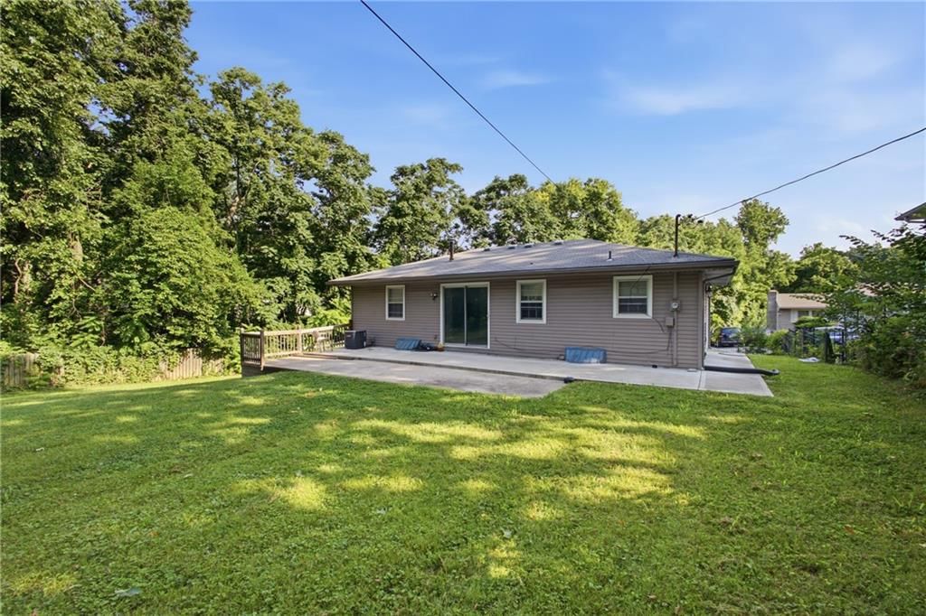 3165 LONGWOOD Avenue — photo 7