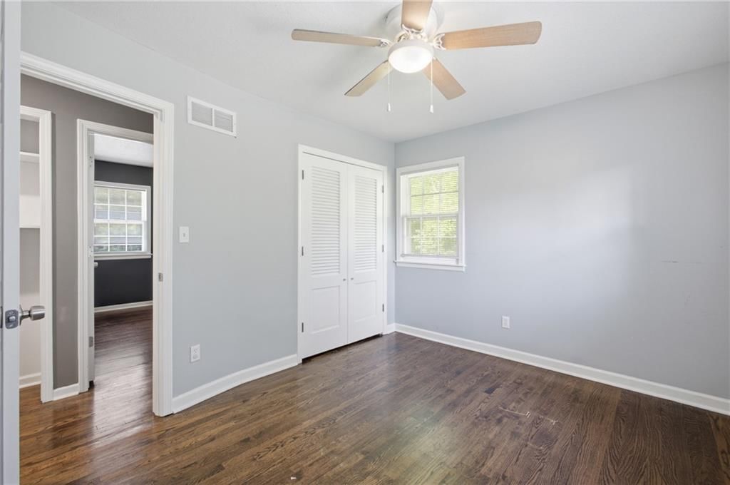 3165 LONGWOOD Avenue — photo 19