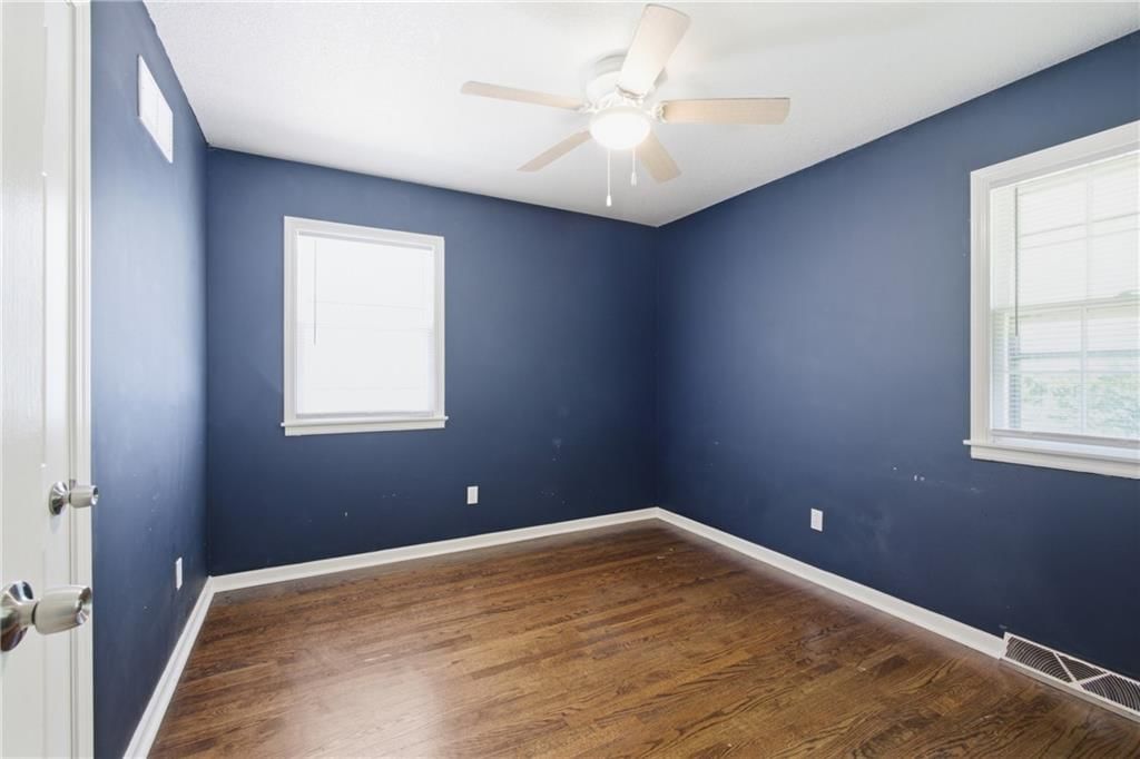 3165 LONGWOOD Avenue — photo 20