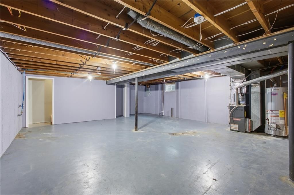 3165 LONGWOOD Avenue — photo 22