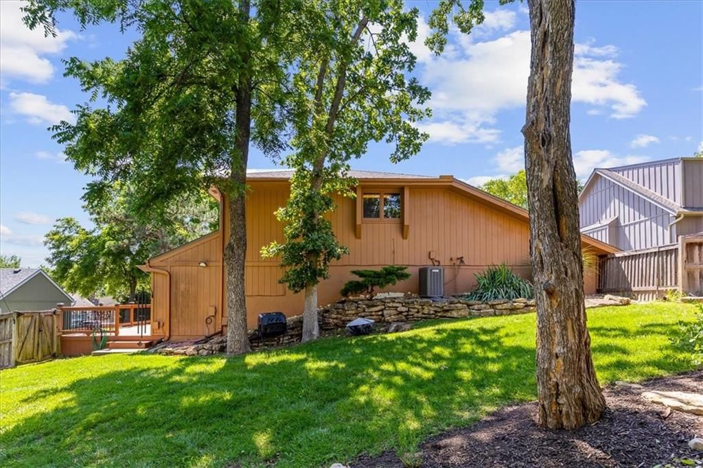 5717 Hauser Street — photo 28