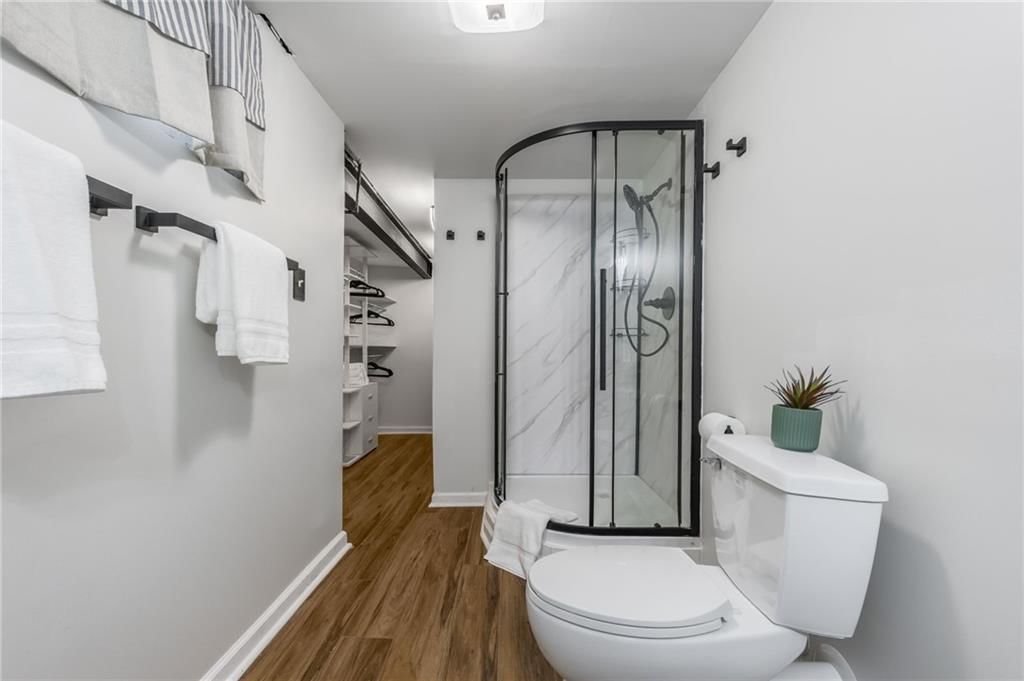4921 N Garfield Avenue — photo 5