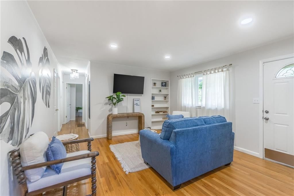 4921 N Garfield Avenue — photo 16