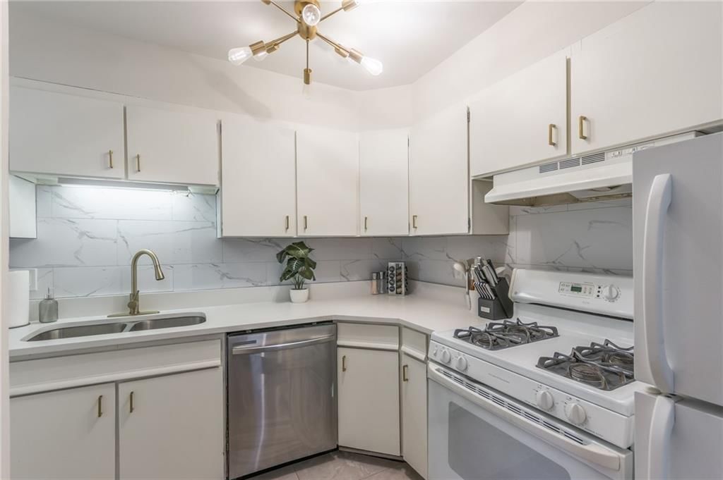 4921 N Garfield Avenue — photo 20