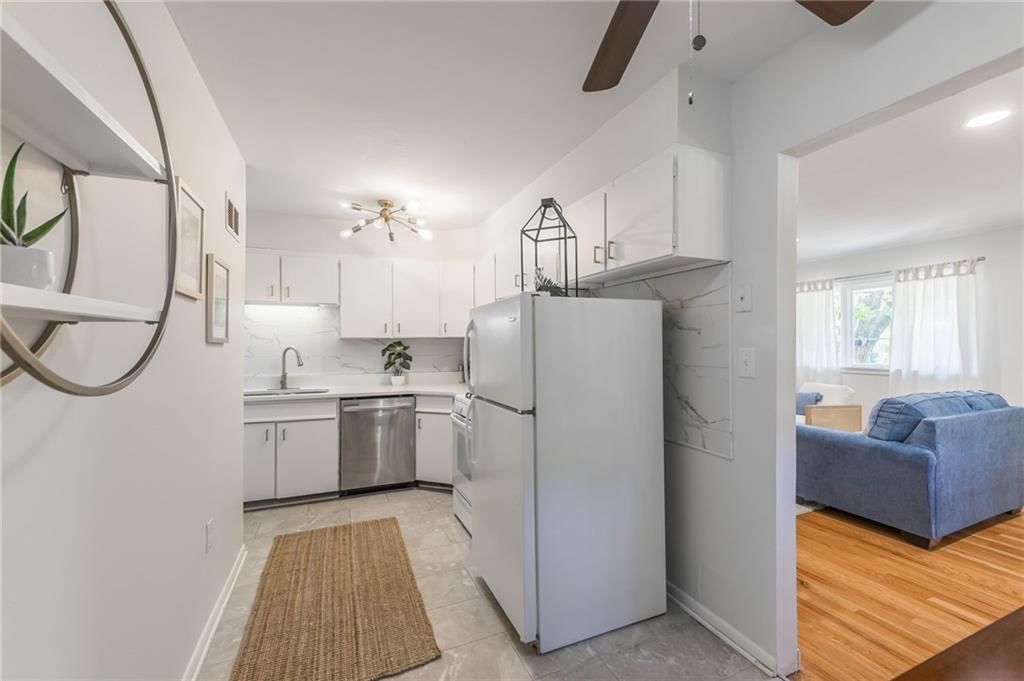 4921 N Garfield Avenue — photo 22
