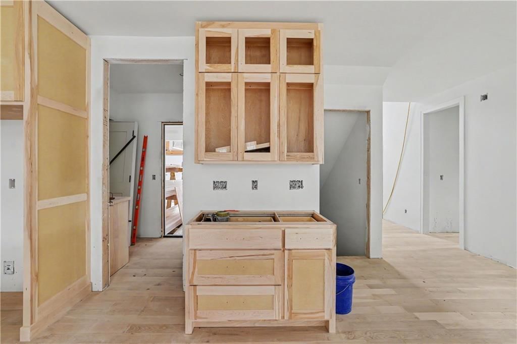 7805 Rosewood Drive — photo 10
