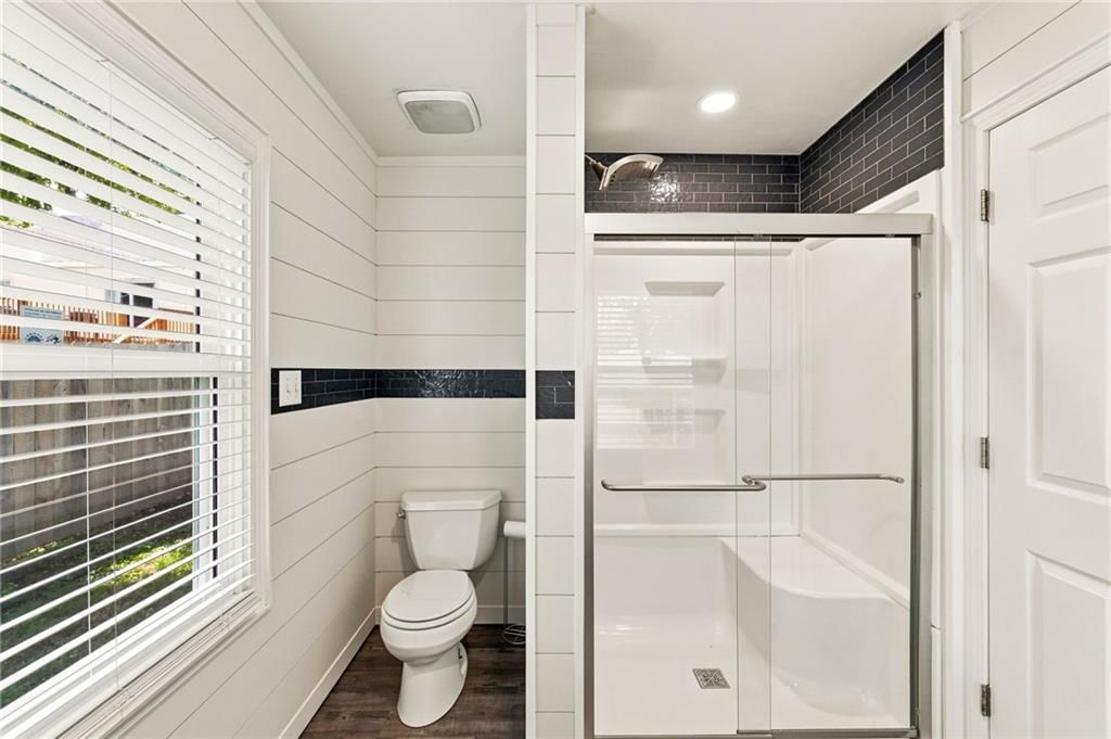 5529 Outlook Street — photo 21
