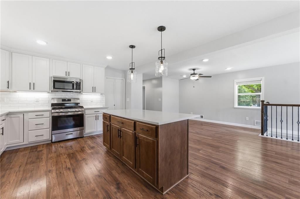 44 Maple Drive — photo 7