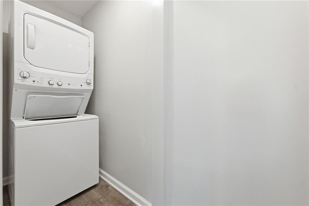 44 Maple Drive — photo 11