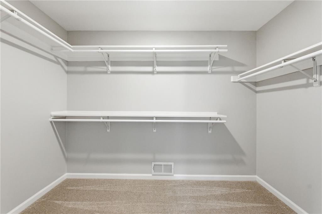 44 Maple Drive — photo 15