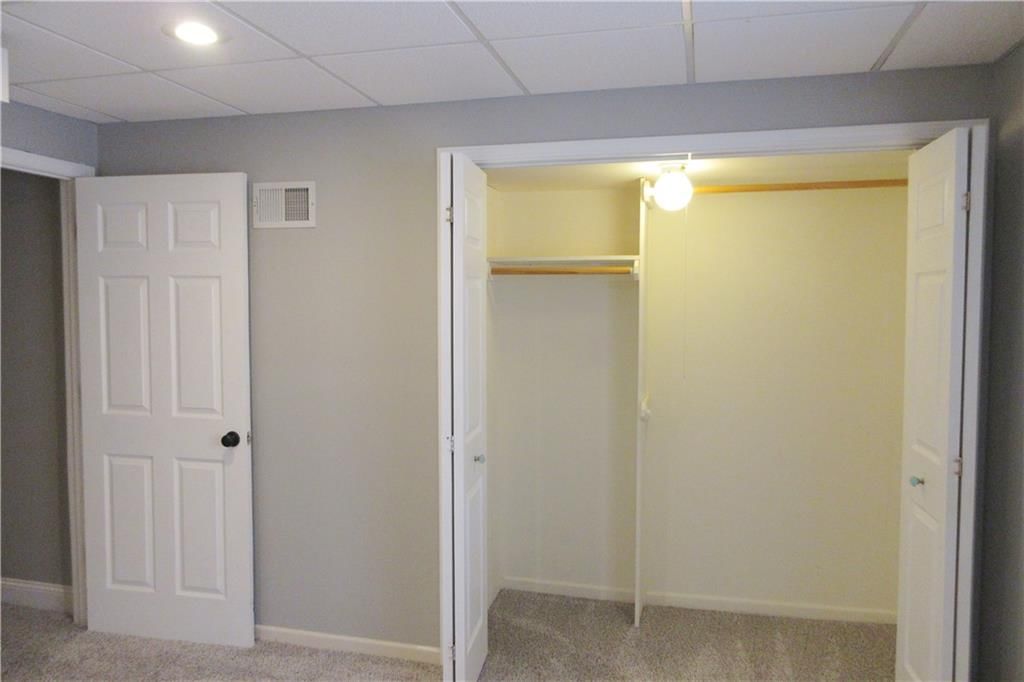 537 E Cheyenne Street — photo 3