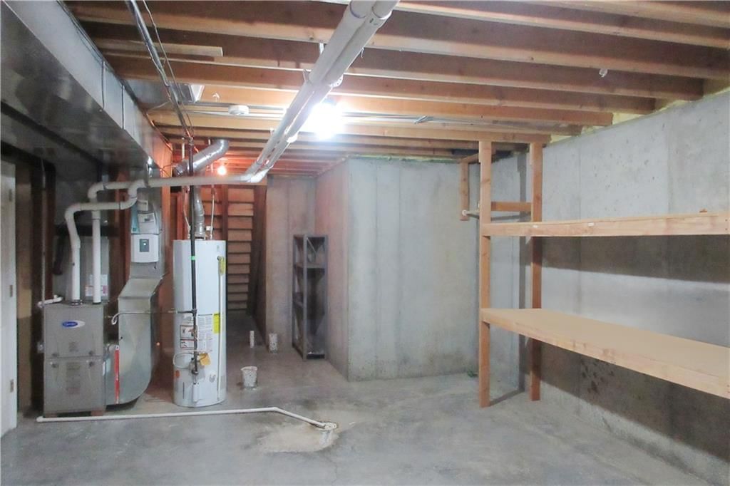 537 E Cheyenne Street — photo 7