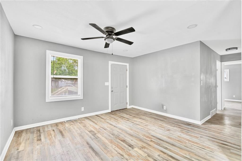 4538 Jackson Avenue — photo 5