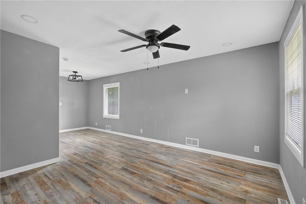 4538 Jackson Avenue — photo 12