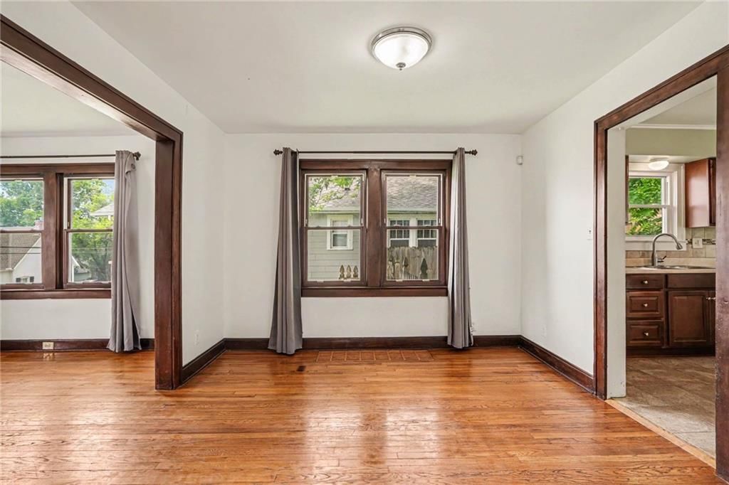 709 4th Street — photo 9