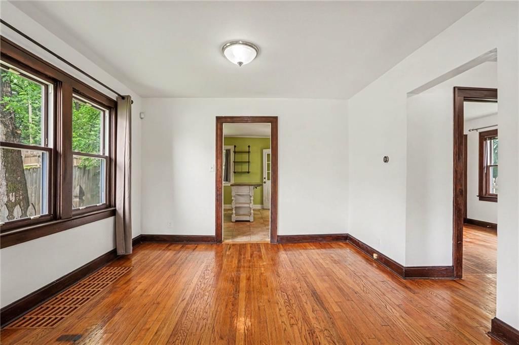 709 4th Street — photo 10