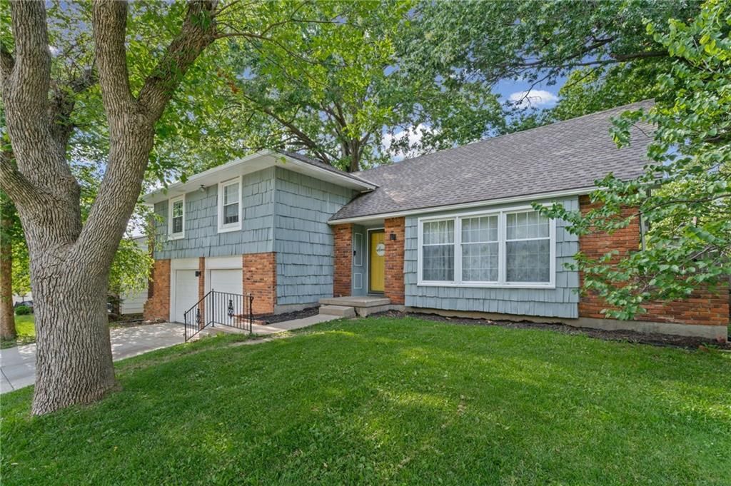 3728 BIRCHWOOD Drive — photo 2