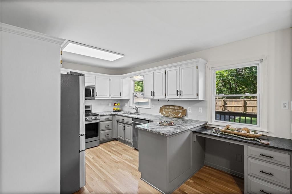 3728 BIRCHWOOD Drive — photo 10