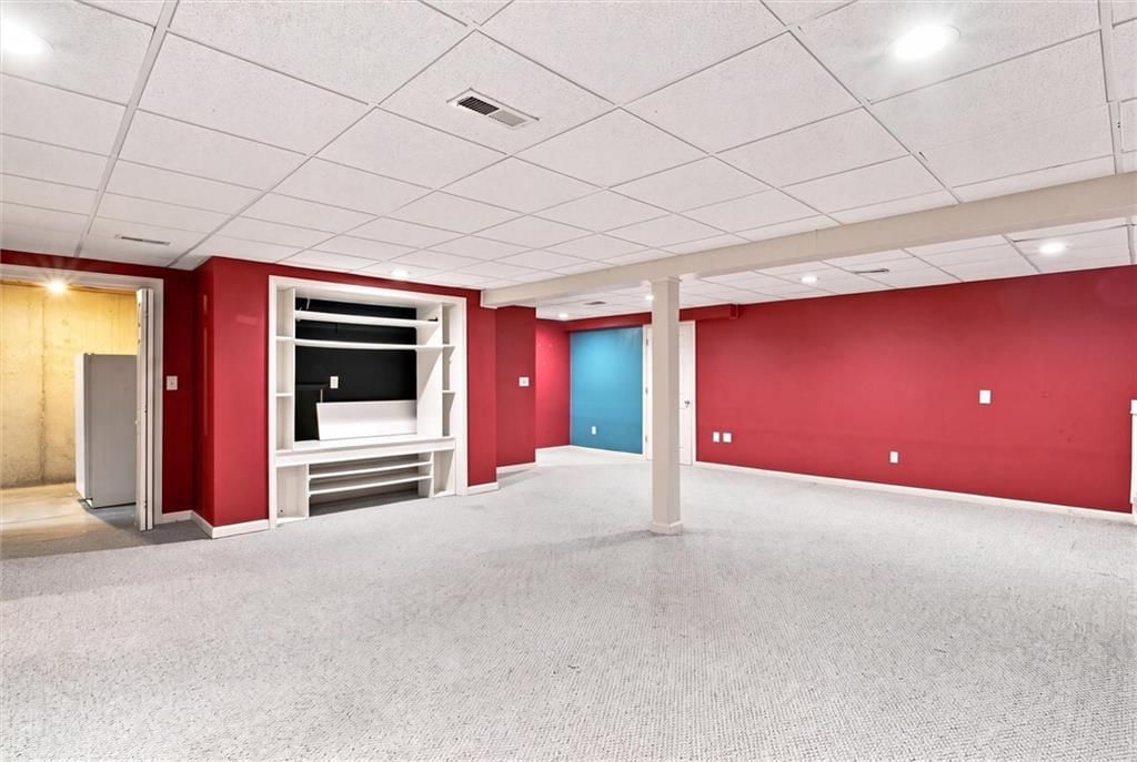 8504 N Chatham Avenue — photo 19