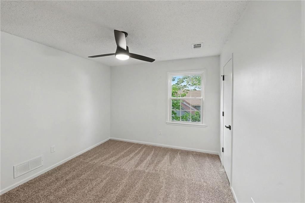 843 S Elk Lane — photo 18