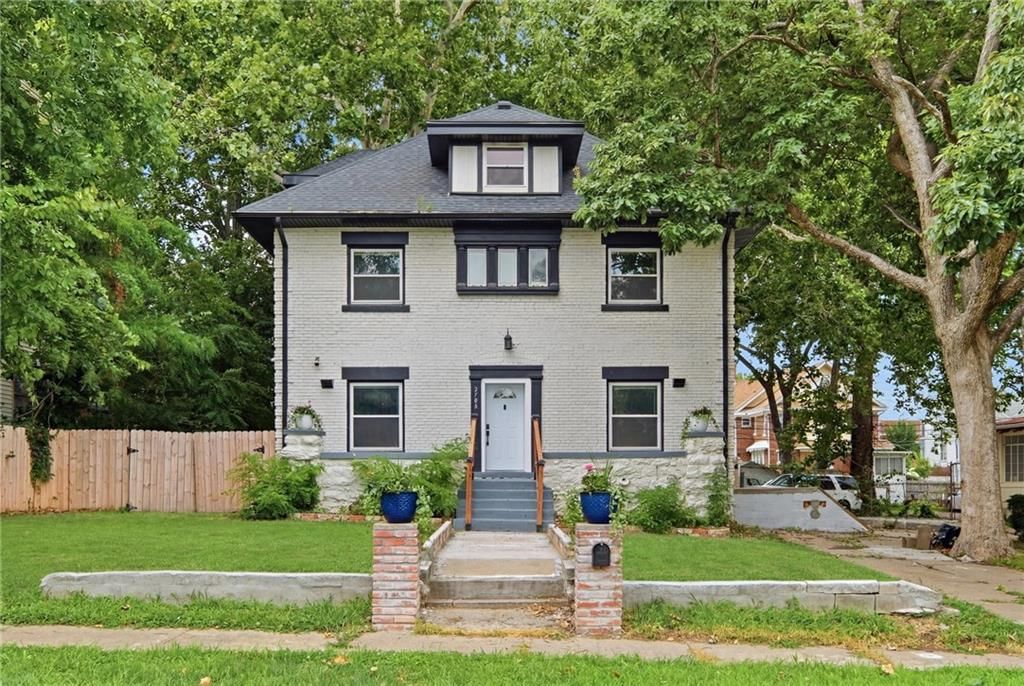 2708 Tracy Avenue — photo 2