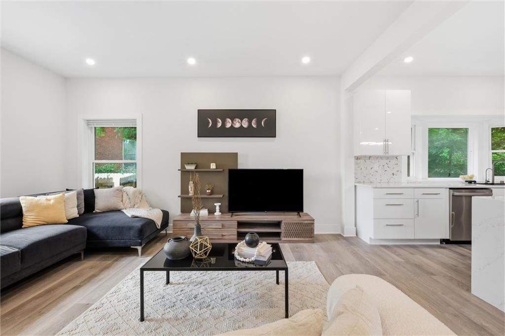 2708 Tracy Avenue — photo 8