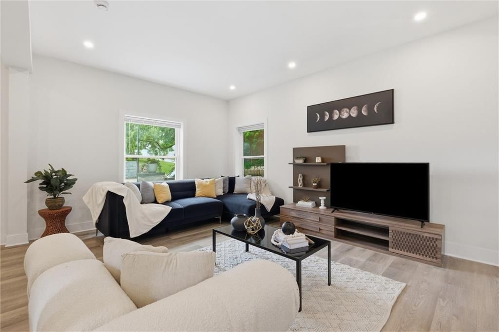 2708 Tracy Avenue — photo 9