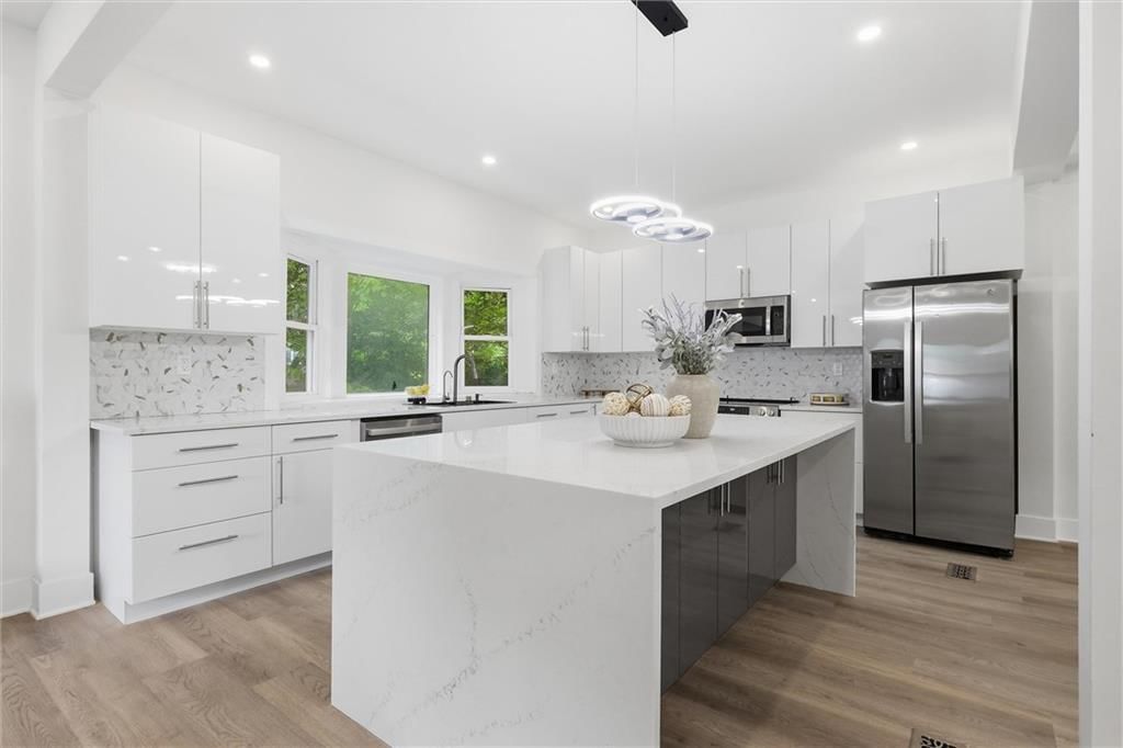 2708 Tracy Avenue — photo 12