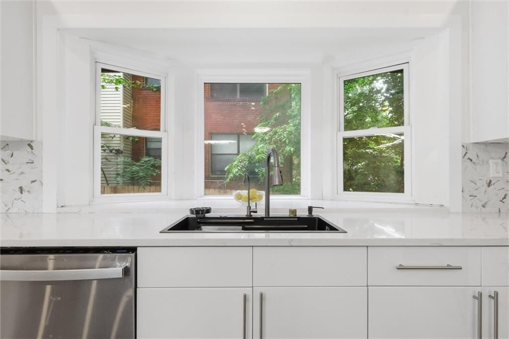 2708 Tracy Avenue — photo 20