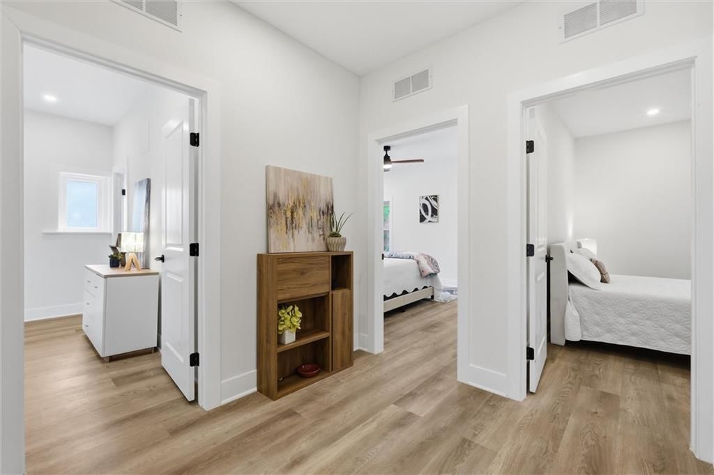 2708 Tracy Avenue — photo 32