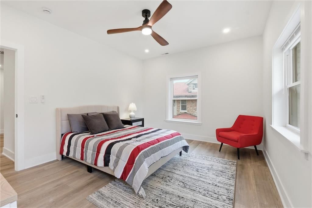 2708 Tracy Avenue — photo 37
