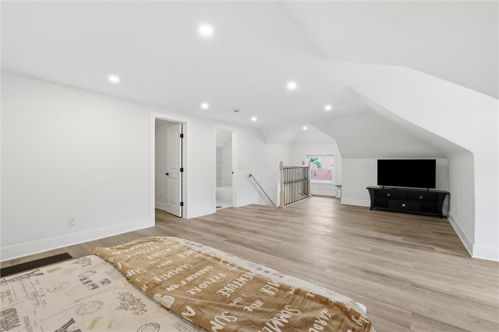 2708 Tracy Avenue — photo 43